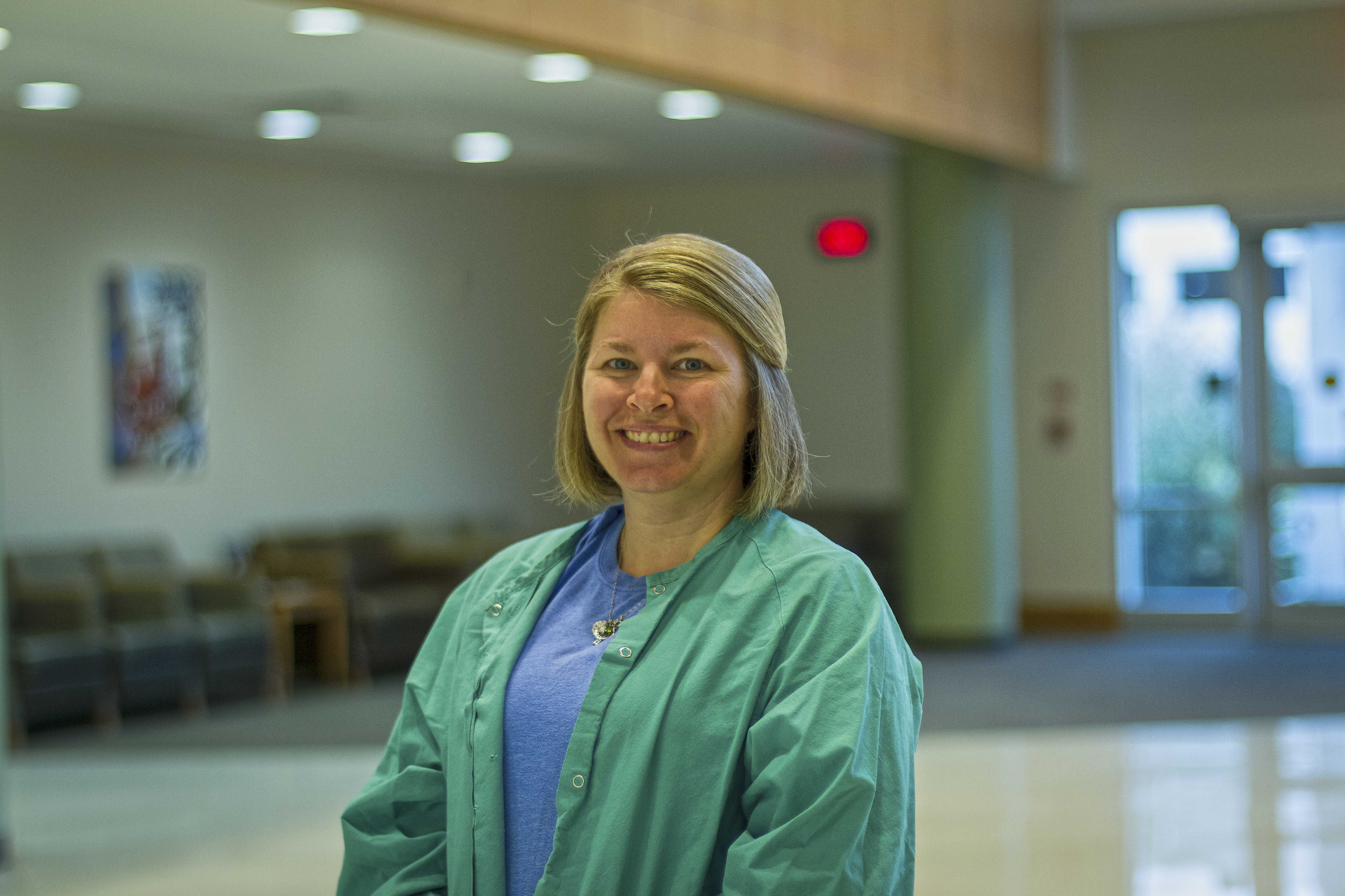 Surgery Center Staff RN Stacey Receives Nurse Excellence Award